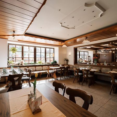 Hotel Weisses Ross Konnersreuth Luaran gambar