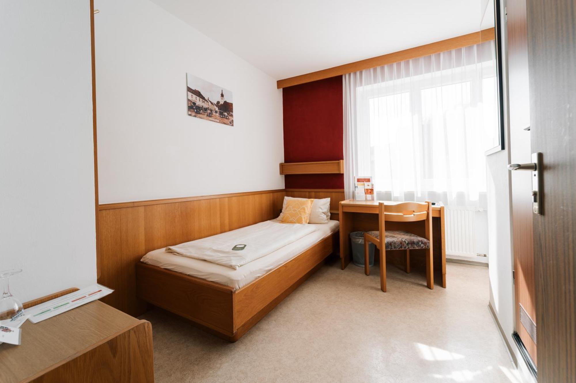 Hotel Weisses Ross Konnersreuth Luaran gambar