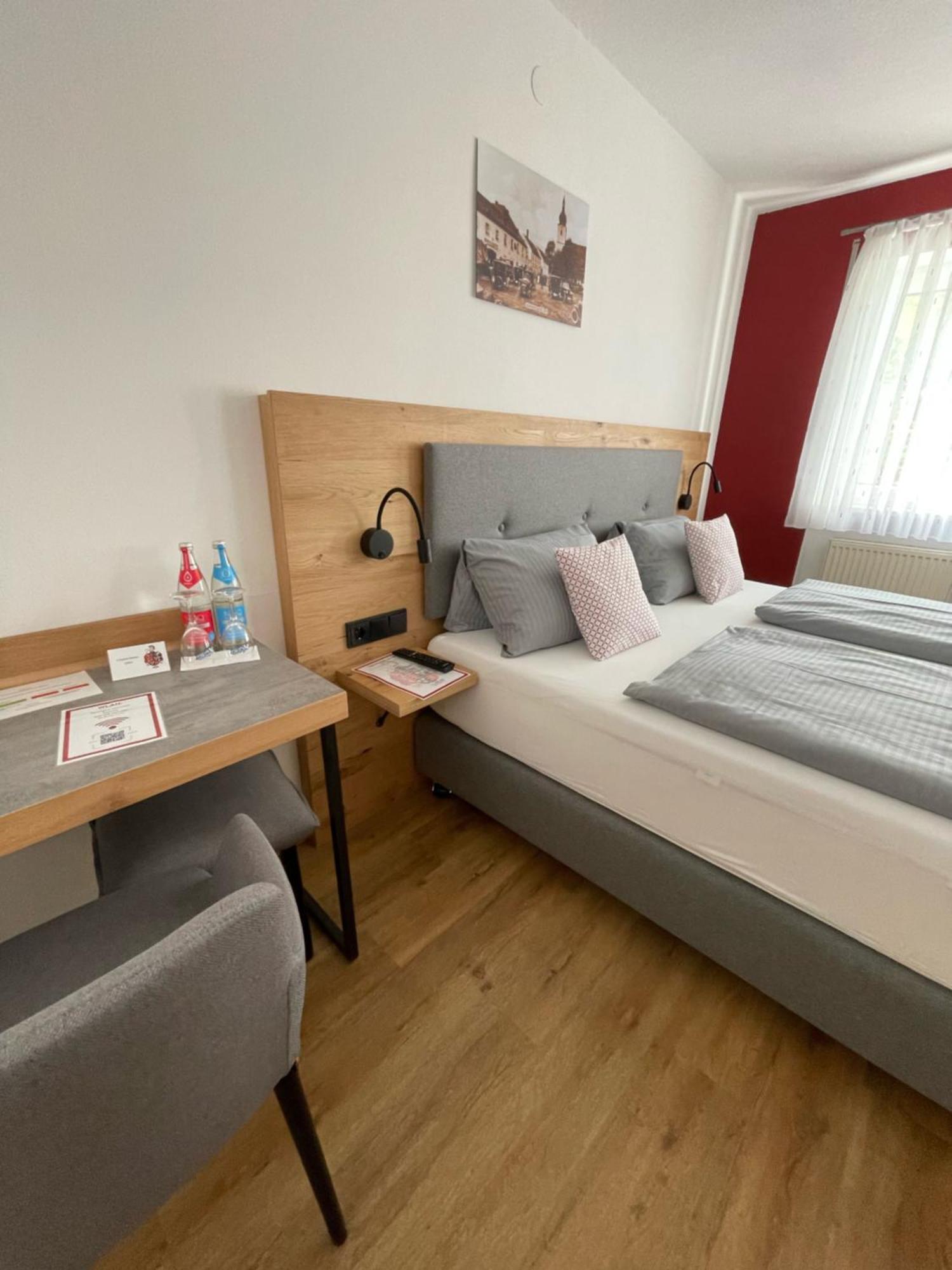Hotel Weisses Ross Konnersreuth Luaran gambar